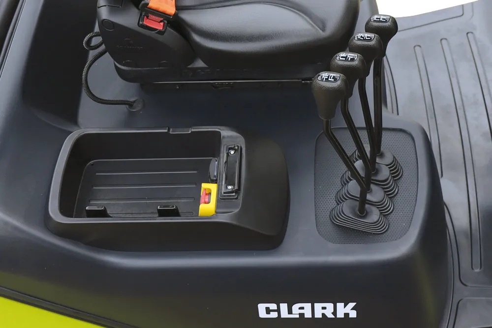 CLARK S25-35XE
